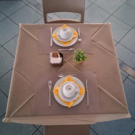 Aron 3* Rimini