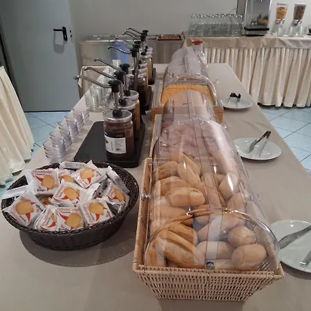 Hotel Aron