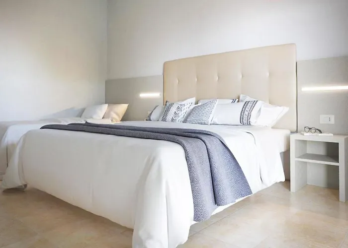 Aron Ξενοδοχείο