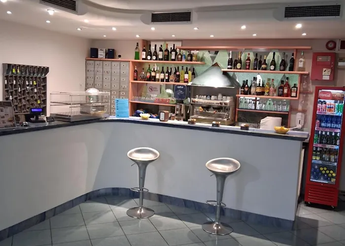 Aron Ξενοδοχείο 3*